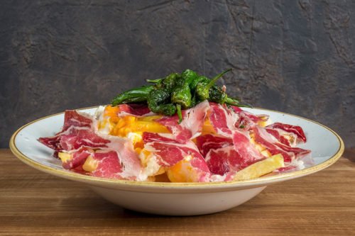 queen-burger-gourmet-huevos-rotos