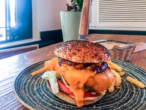 hamburguesa-cheese-burger-queen-burger-gourmet-madrid