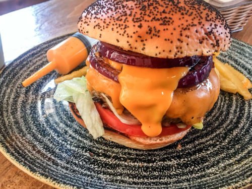 hamburguesa-cheese-burger-queen-burger-gourmet-madrid